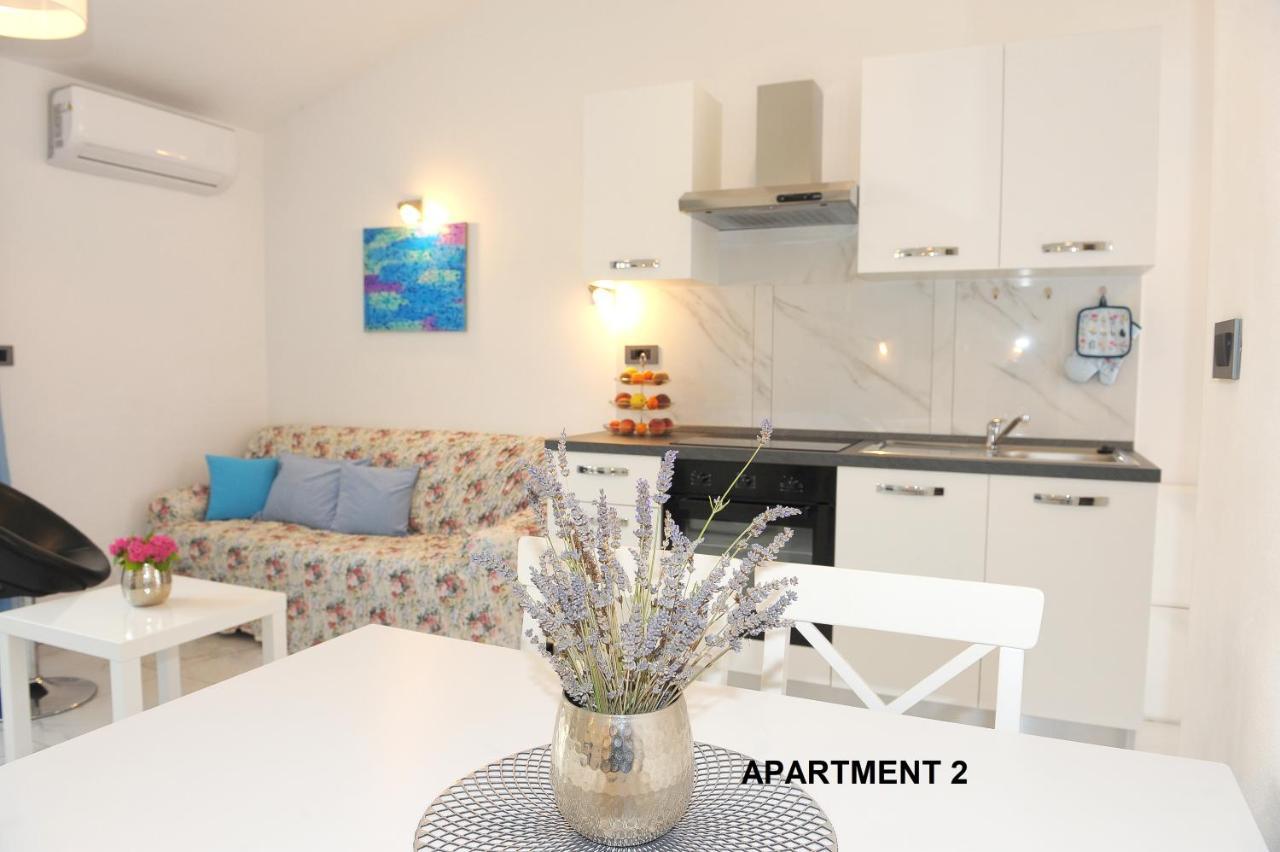 Ondina Apartments Pula Exterior photo